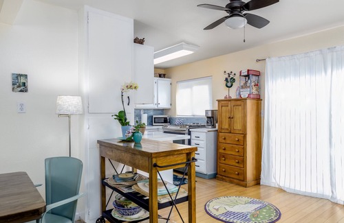 Kenwood Casa | Encantadora casa de campo ubicada en Kenwood Village, el corazón de la región vinícola.