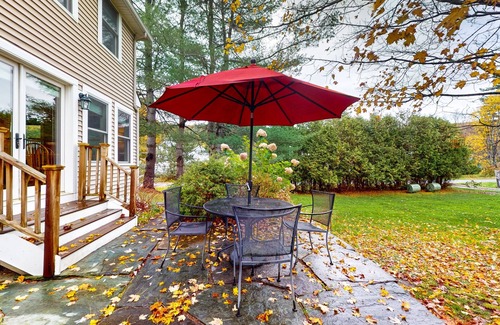 Montpelier Casa | Charming dog-friendly house w/ pellet stove, yard, wifi, patio, w/d, central air