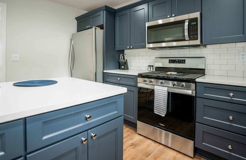 Lake Geneva Casa | Charming Downtown Lake Geneva Getaway!