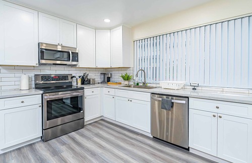 Altadena Apartamento | Charming Elegant Retreat in the San Gabriel Valley