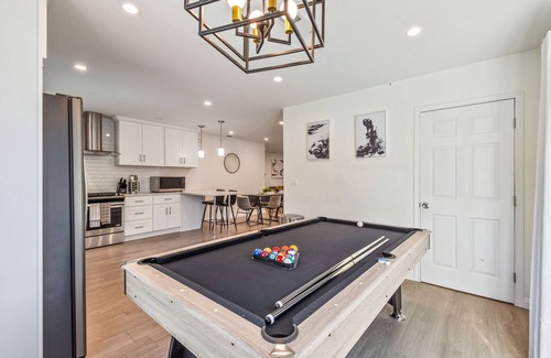 Encino Casa | Charming Encino Retreat w/Pool