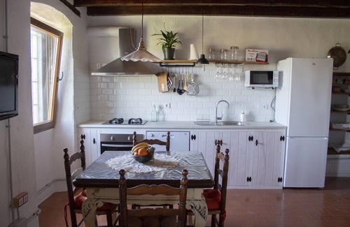 Castellet i la Gornal Casa | Masía con encanto, rodeada de viñas y con piscina privada en plena naturaleza