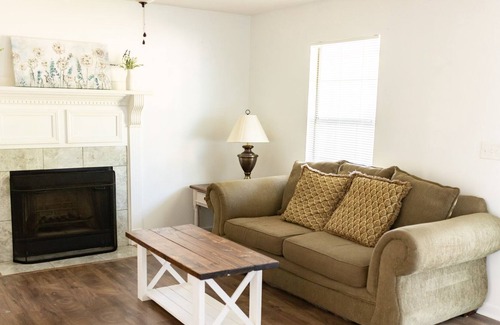 Flowood Casa | Charming Family Friendly Home near Reservoir