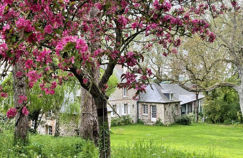Gancourt-Saint-Etienne Casa | Charming house in Normandy near Gerberoy with swimming pool an tennis court