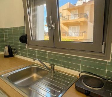 Ialyssos Apartamento | Charming Greek-Style Guest House