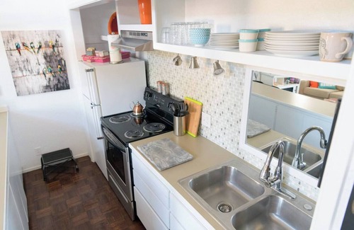 Rio del Mar Casa | Charming guest house in Aptos-3 min walk to beach!+EV Charger.