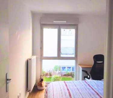 L'Hay-les-Roses Casa | Charming Guest Room Near Metro 14