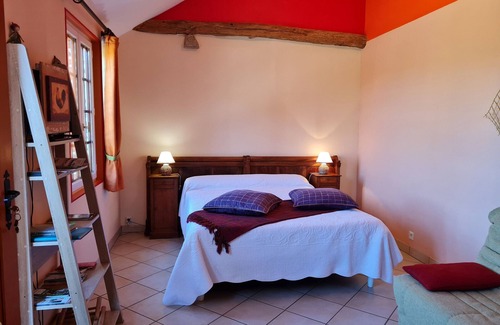 Bonnee Cama Y Desayuno | Roulotte Esmeralda: Évasion Bohème au Cœur du Val de Loire