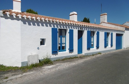 Noirmoutier-en-l'Ile Casa | Charming house in Noirmoutier village with garden for 4 people