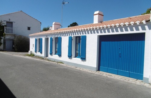 Noirmoutier-en-l'Ile Casa | Charming house in Noirmoutier village with garden for 4 people