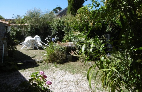 Noirmoutier-en-l'Ile Casa | Charming house in Noirmoutier village with garden for 4 people