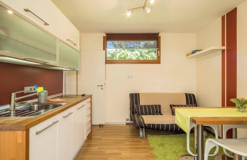 Deggenhausertal Casa | Encantadora casa de vacaciones "Falkenhalde" con Wi-Fi, terraza y jardín; aparcamiento disponible