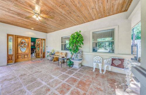 Ruidoso Casa | Charming Home with Patios, Near Ruidoso Downs Casino
