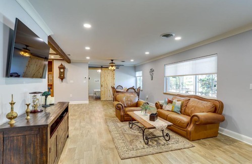 Clearwater Casa | Charming Home with Yard about 5 Mi to Clearwater Beach!