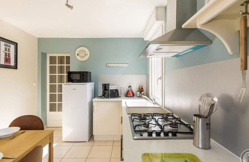 Regnezville-sur-Mer Cabaña | Casa encantadora con jardín cerrado cerca de playas, mascotas permitidas, WiFi
