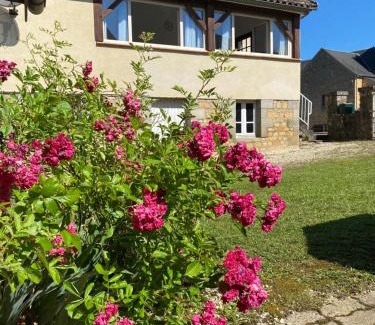 Saint-Cirq-Madelon Villa | Charming house in quiet village