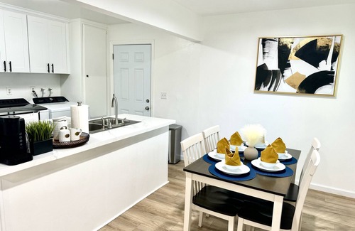 Fullerton Casa | Charming House in Old Town Fullerton near Disney & Knott’s!!