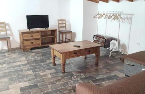 Redondo Casa | Charming House in Redondo + Air Conditioned