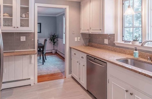 Wolfeboro Casa | Charming house near beaches, lakes and mountains