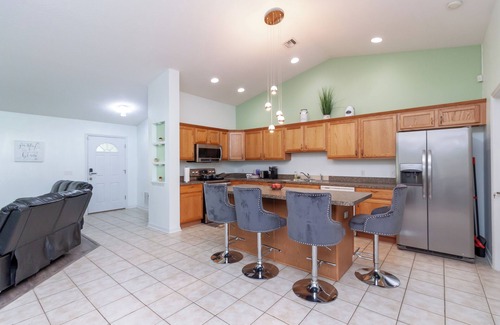 St. Cloud Casa | Charming house with AC and WiFi