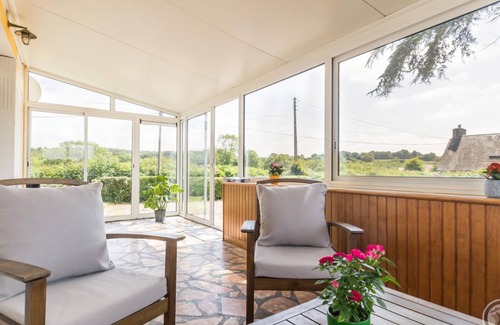 Le Vast Cabaña | Encantador chalet en el campo, ideal para relajarse, con jardín, barbacoa y comodidades modernas