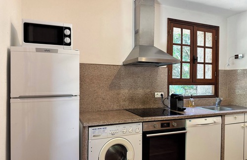 Vetricella Casa | Charming house with sea view 10 minutes from PROPRIANO and OLMETO beaches