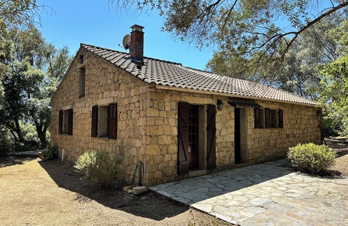 Vetricella Casa | Charming house with sea view 10 minutes from PROPRIANO and OLMETO beaches