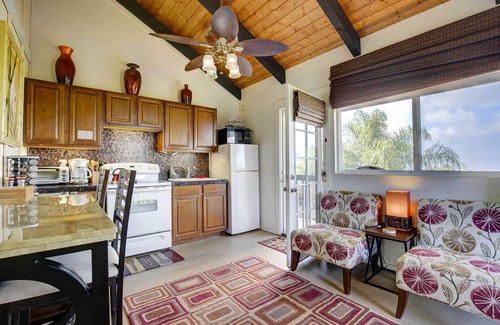 Kalaoa Cabaña | Charming Kailua-Kona Apartment Near Hiking & Golf!
