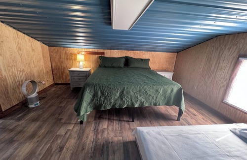 Belhaven Cabina | Charming lodge tucked in the woods of Hyde County