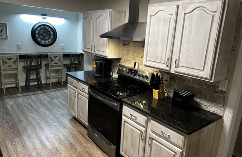 Landen Casa | Charming Loveland home, Close to everything!