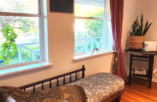 Margaret River Cama Y Desayuno | Charming Margaret River B&B with WiFi and AC