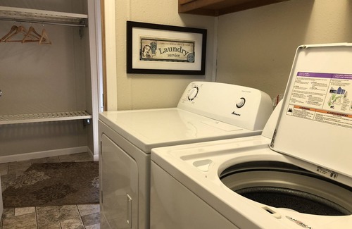 Petroleum Casa | Charming Mini Mobile Home