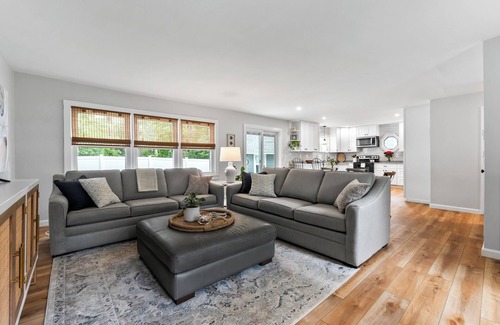 Ogunquit Casa | Charming Modern Cottage