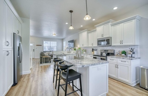 Rexburg Casa | Charming Modern Retreat in Rexburg
