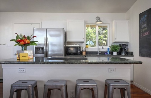 Kailua-Kona Casa | Charming Mountain Hideaway — Cozy Escape Near the Coast