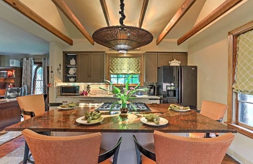 Green Hills Casa | The Corner Cottage se encuentra en el corazón de Green Hills ... a 10 minutos del centro.