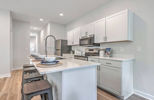 Hanahan Casa | Charming New Build 3 Bedroom in Hanahan! Close to everything!