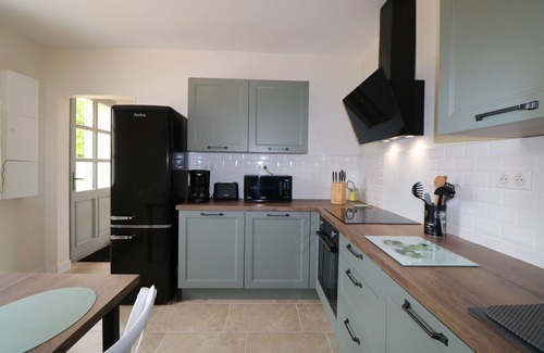 Beynac-et-Cazenac Casa | Charming newly renovated house with heated pool in Beynac