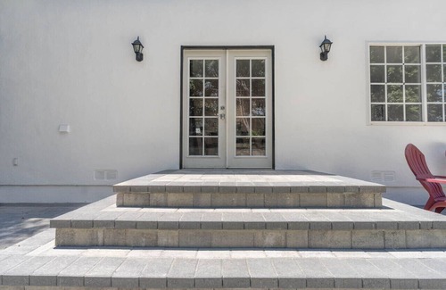 Encino Casa | Charming Newly Remodeled Home