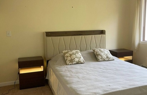 Gaston Casa | Charming, newly renovated 5-bedroom house with modern comfort and tranquility.
