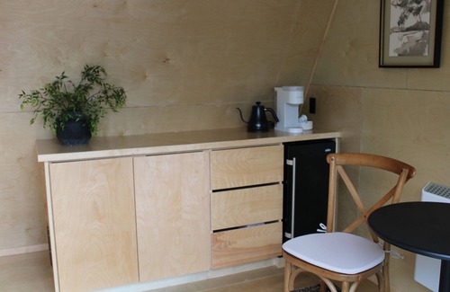 Alexandria Cabaña | Charming one bedroom cottage.