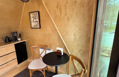 Alexandria Cabaña | Charming one bedroom cottage.