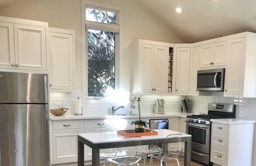 Oak Knoll - Redwood Park Cabaña | Nueva Cottage contemporáneo - Situado en el centro de Redwood City con Encanto