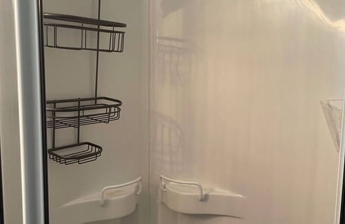 Norwalk Apartamento | Charming private room, private entrance, quiet dead end street!