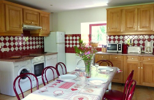 Ferrieres-sur-Sichon Cabaña | Rincón de ensueño en antiguo molino renovado con pesca, naturaleza y comodidades modernas