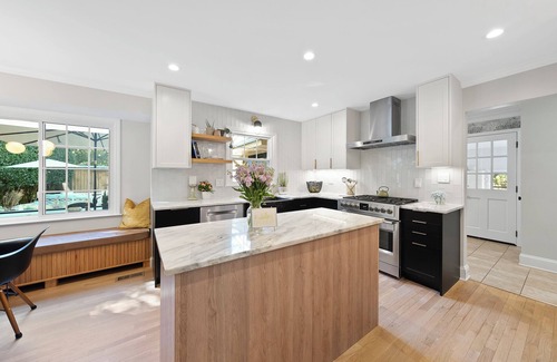 North Raleigh Casa | Charming Raleigh Getaway - Spacious 5BR Home w/Private Pool, Hot Tub & Privacy