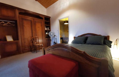 Monistrol-sur-Loire Cama Y Desayuno | Habitación con terraza, jacuzzi y masajes en Monistrol-sur-Loire