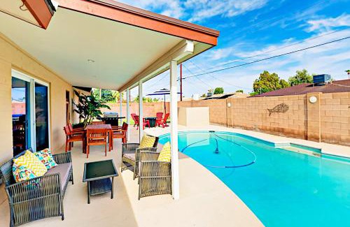 Scottsdale Country Acres Casa | Charming Retro Gem