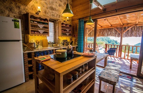 Sarıbelen Casa | Encantadora villa de estilo rústico de luna de miel ecológica con piscina y vistas