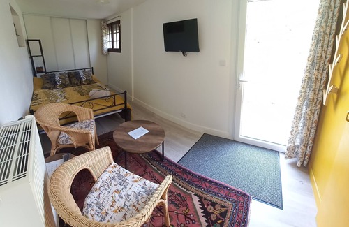 Brantome-en-Perigord Apartamento | Charming suite in a very quiet and beautiful area near the sightseeing